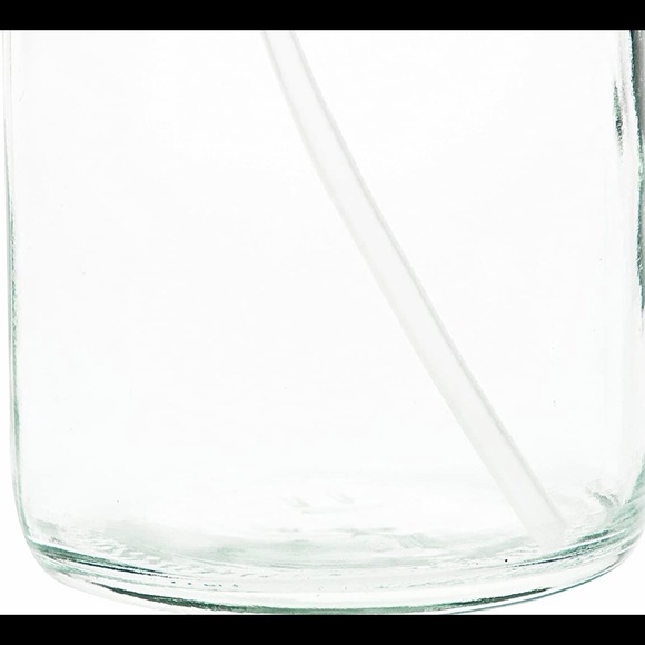 2 Refillable 16 ounce natural glass 2 Spray bottles each includes a sprayer. - Picture 7 of 9